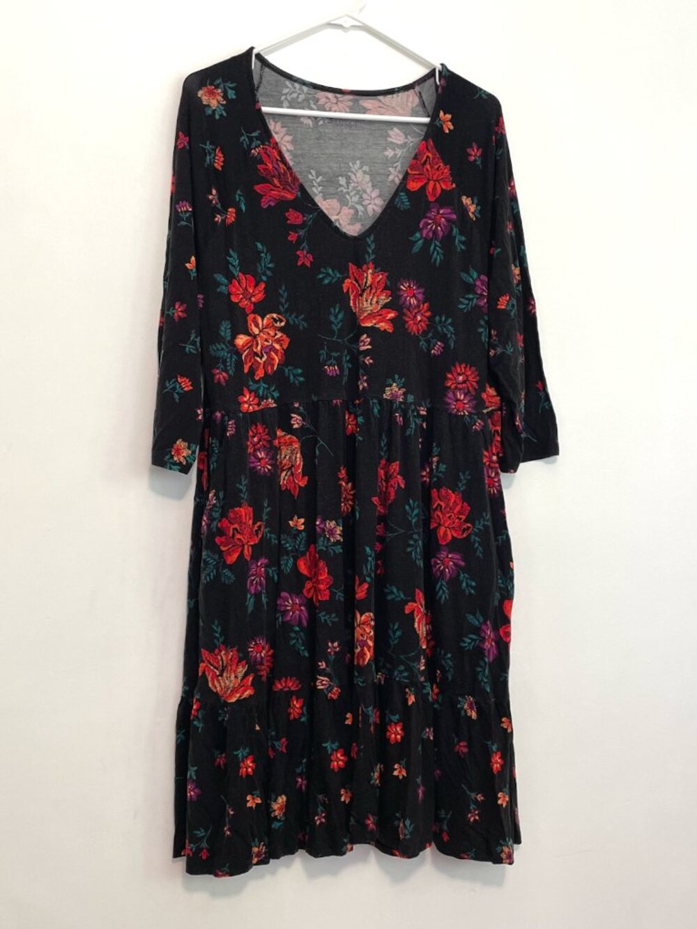 TORRID 2 Plus Size Mini Super Soft Skater Dress Black Red Teal Floral 3/4 Sleeve - Picture 2 of 16